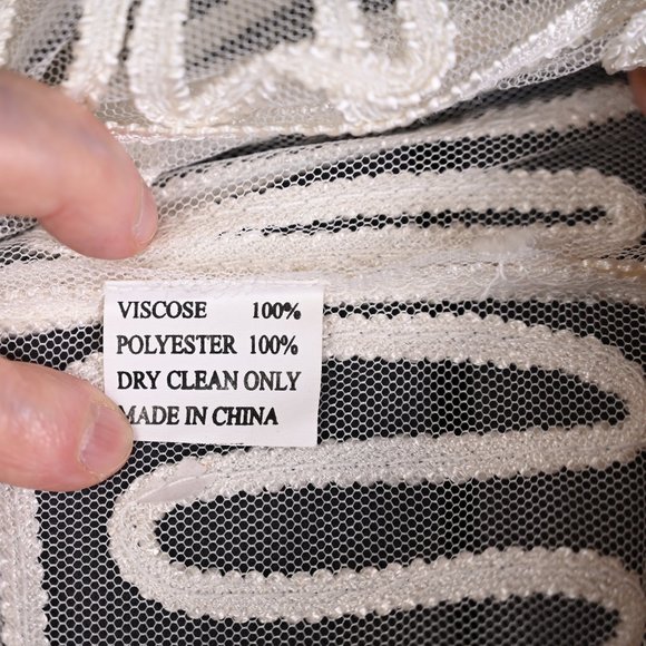 Elegant Cream Long Sleeve Lace Cardigan with Passementerie detailing. Size L - Picture 7 of 7